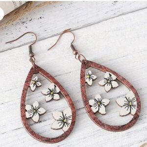 Boho Chic Wooden Teardrop Earrings with Vintage White Floral Cut-Out Design